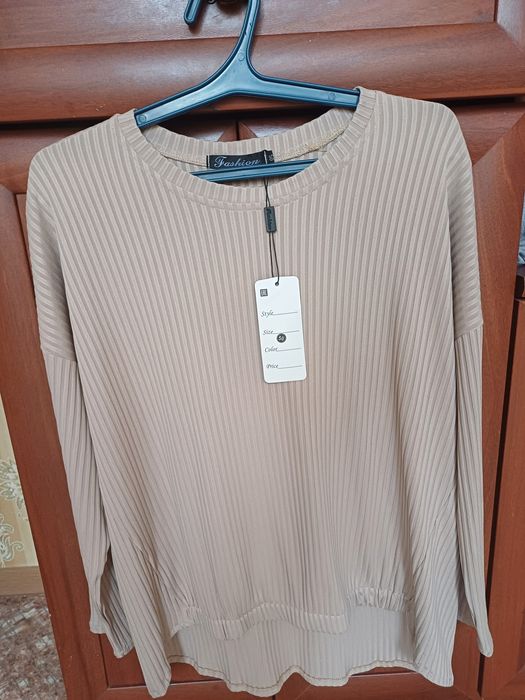 Продам ветровка лосины кофта