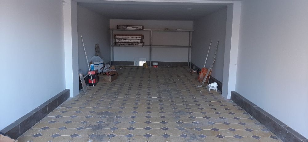 Гараж большой с электро воротами