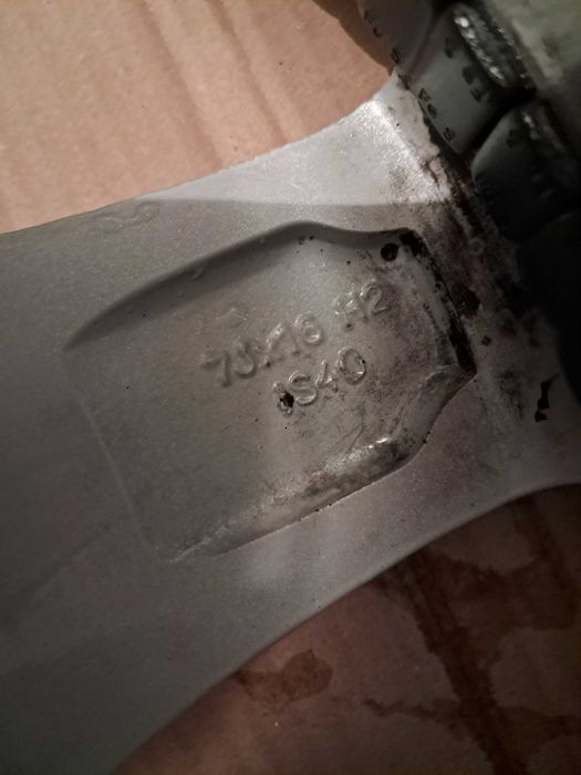 Лети джани за BMW