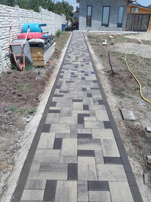 PAVAJ #MONTAJ#  PAVAJ LA SUPER pret , garduri bolțari etc:07638935 cin