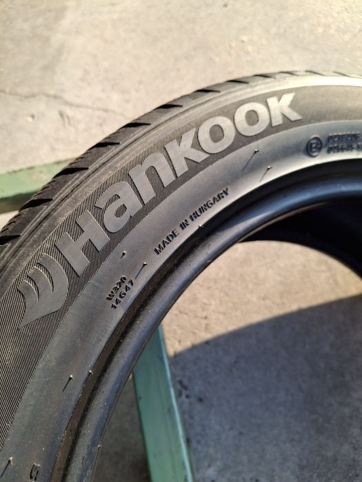 2  Anvelopele de iarnă 225 50 r17 Hankook