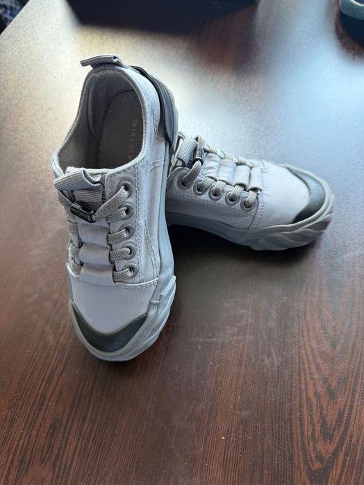 Reserved детски обувки