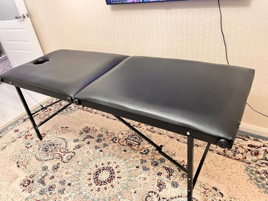 Кушетка для ресниц для массажа