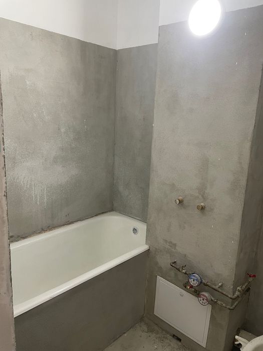 Vând apartament 4 camere