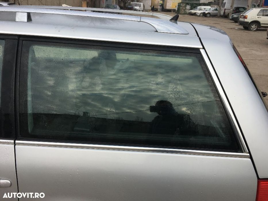 Geam Aripa Stanga Spate VW Passat B5.5 Break / Combi / Variant 2000 - 2005
