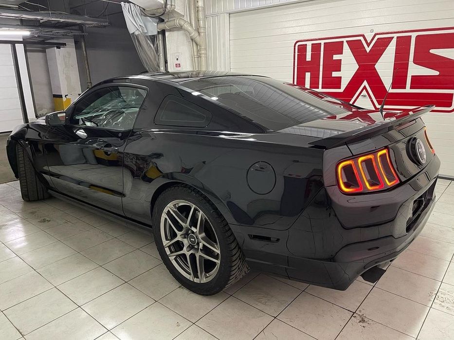 Продам Mustang 2013