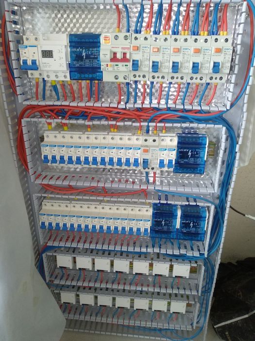 Sifatli va Tezkor Elektrik Xizmatlari | Professional Yondashuv 220/38