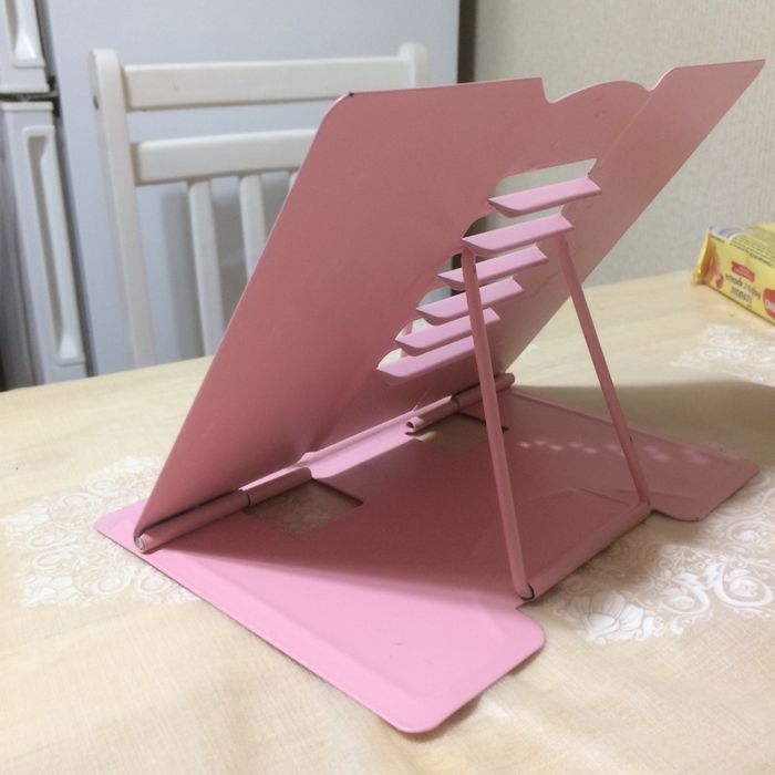 Подставка для книг