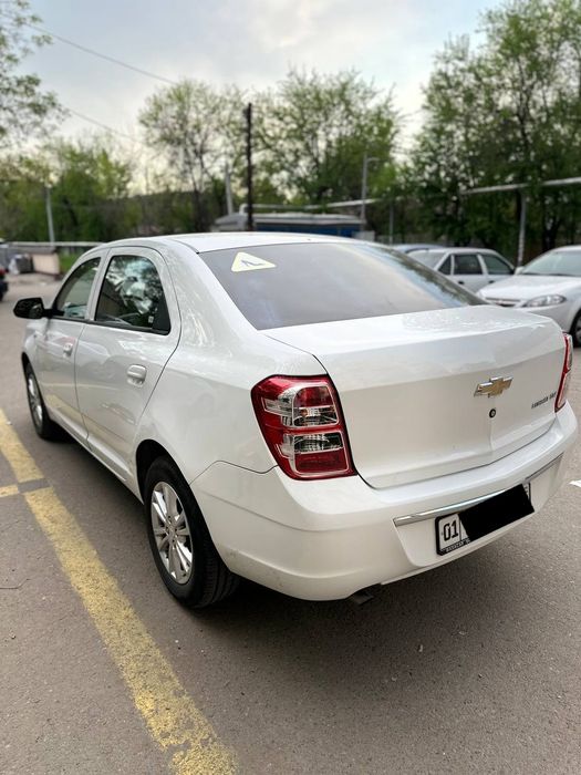 Продается Chevrolet Cobalt 4 поз