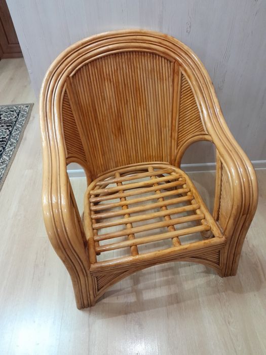 Продам бамбуковое кресло