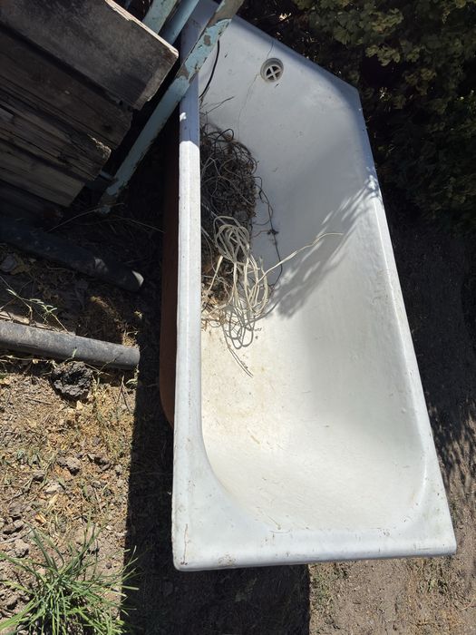 Чугунный ванна  сатылады