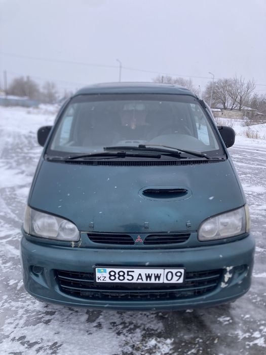 Продам митсубиси делика