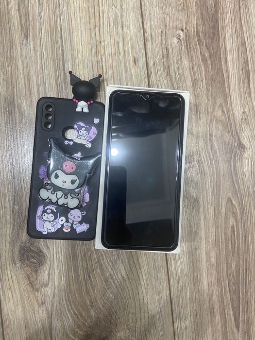 Продам телефон самсунг