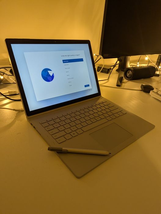 Microsoft Surface Book 2 / 2 in 1 tablet PC
