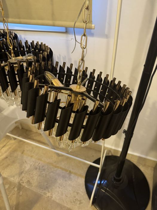 Vand 3 candelabre noi