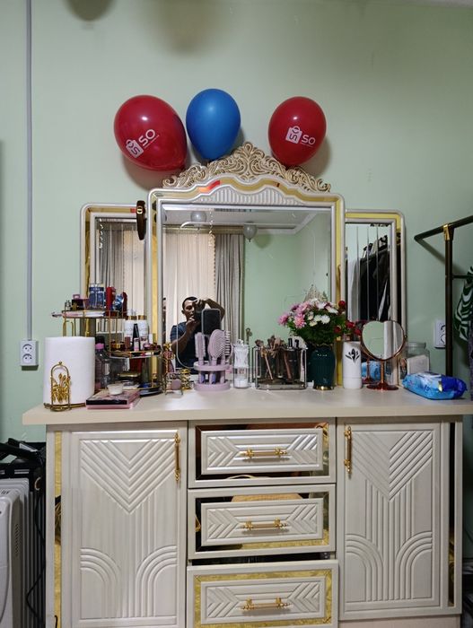 Spalniy garnitur sotiladi