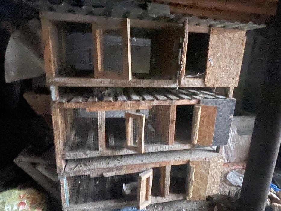 Клеткалар сатам үш етаж