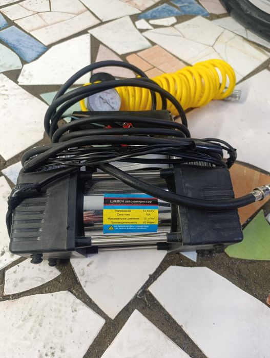 Насос автомобильный