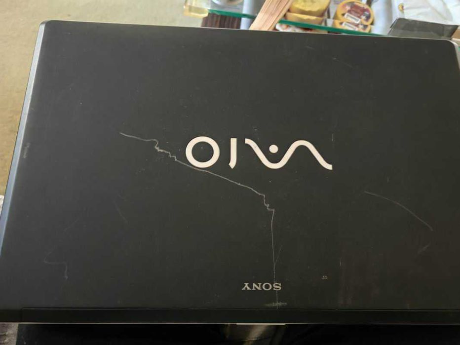 Продавам лаптоп Sony-PCG-8161M-WGN-AW41ZF