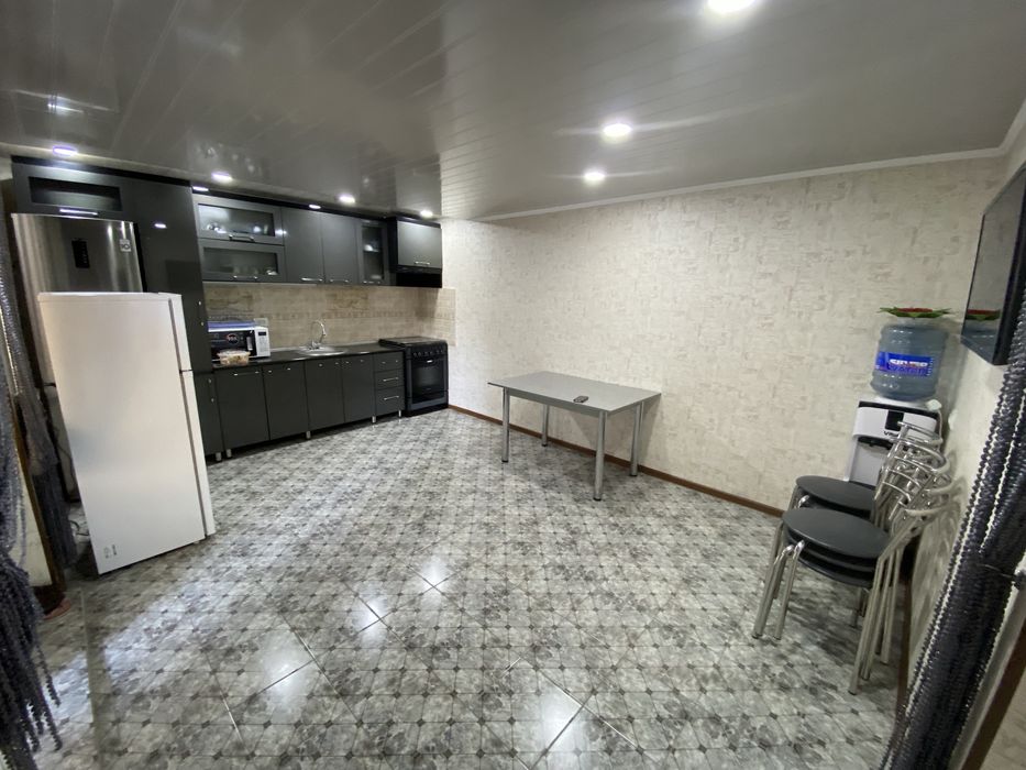 Чиназ 3-этажный дом 10 соток с ремонтом супер цена $135 000