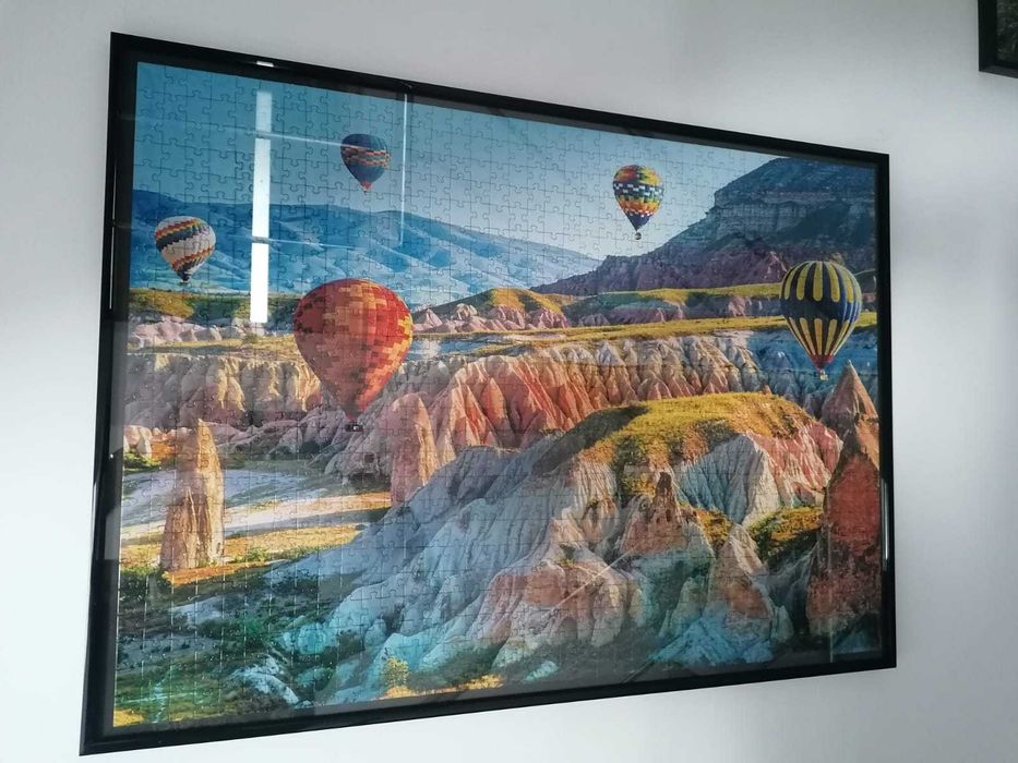 Vând tablouri puzzle înrămate