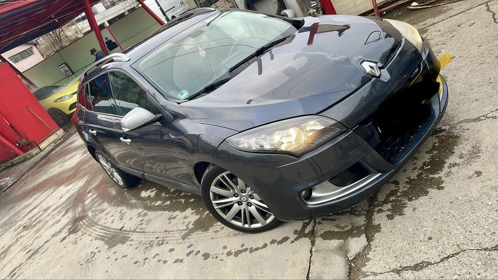 RENAULT Megane 2011