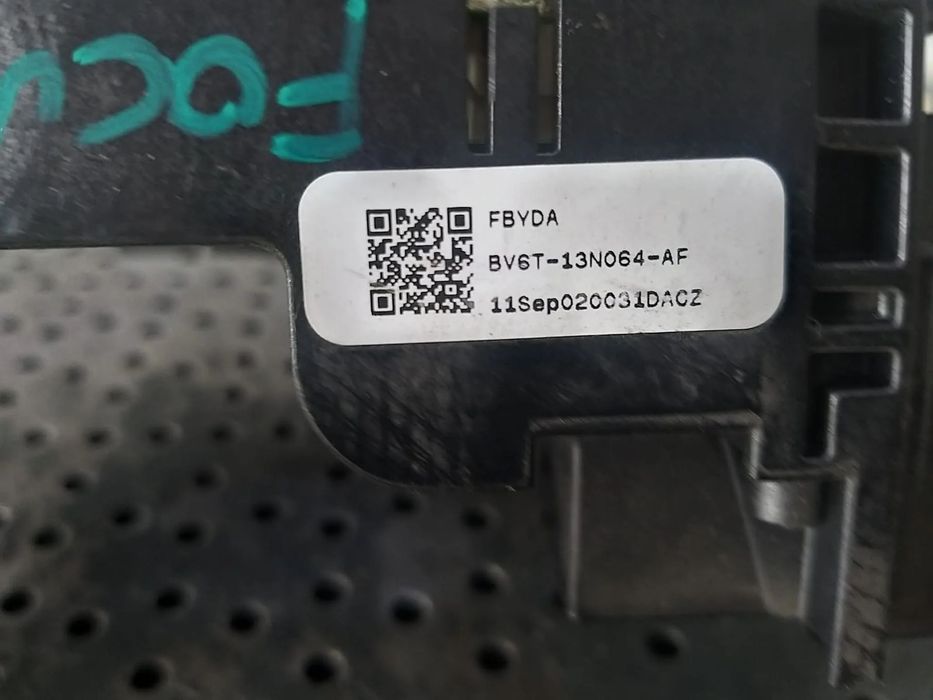 Bloc manete semnalizare stergator parbriz ford focus 3 av6t17a553ac av6t13335ab bv6t13n064af