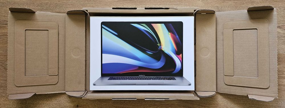 Apple MacBook Pro 16" (2019) A2141 Intel Core i7 2.6GHz 16GB RAM 512GB SSD Space Gray