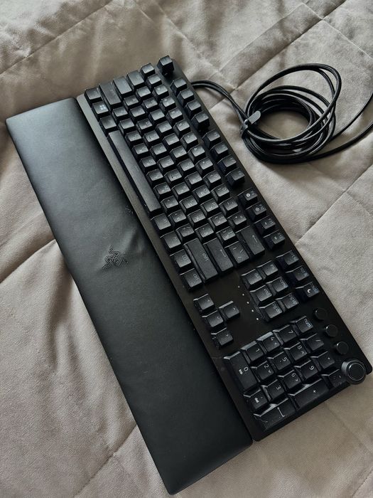 Игровая клавиатура Razer Huntsman V2 (Analog Switch)