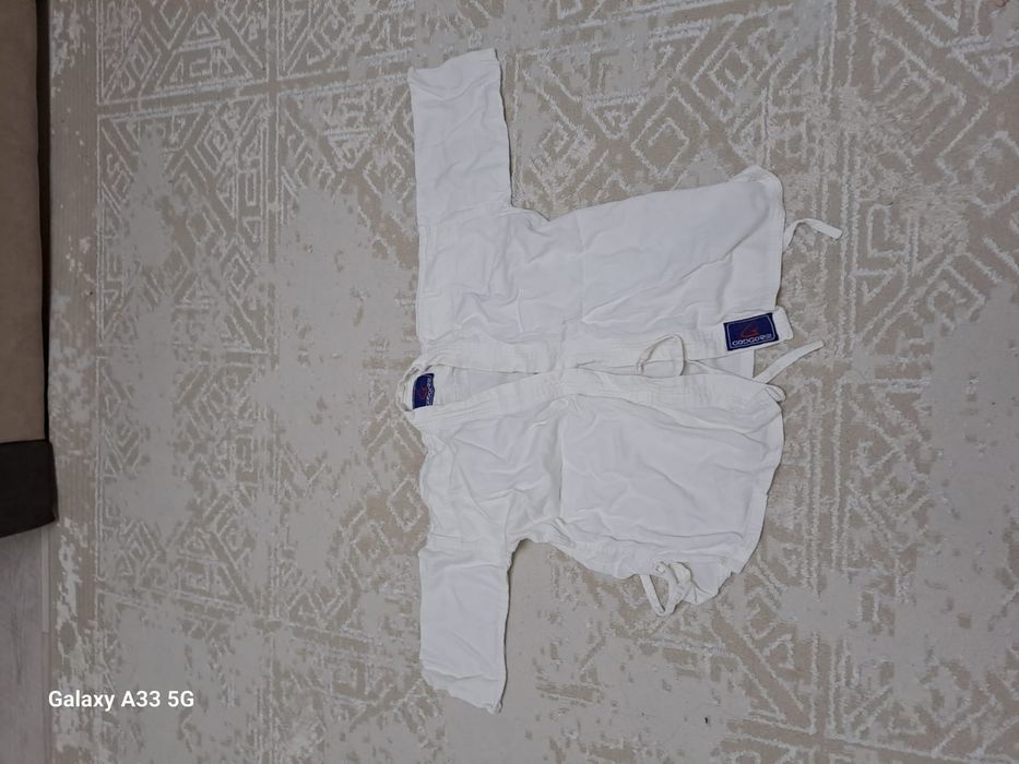 Кимоно для занятия каратэ