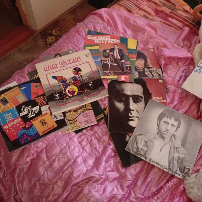 Продам виниловые пластинки