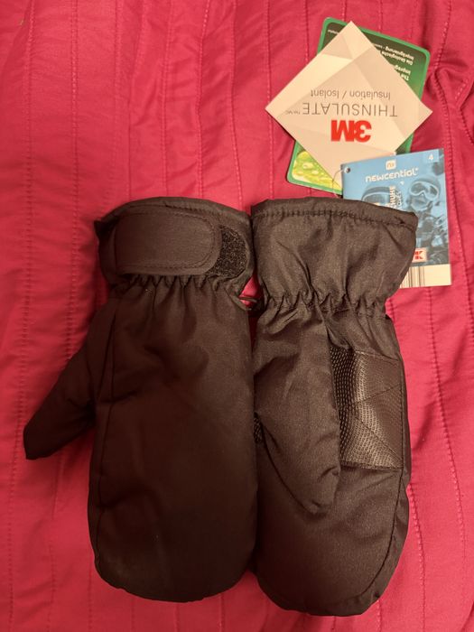 Детски ръкавици с един пръст