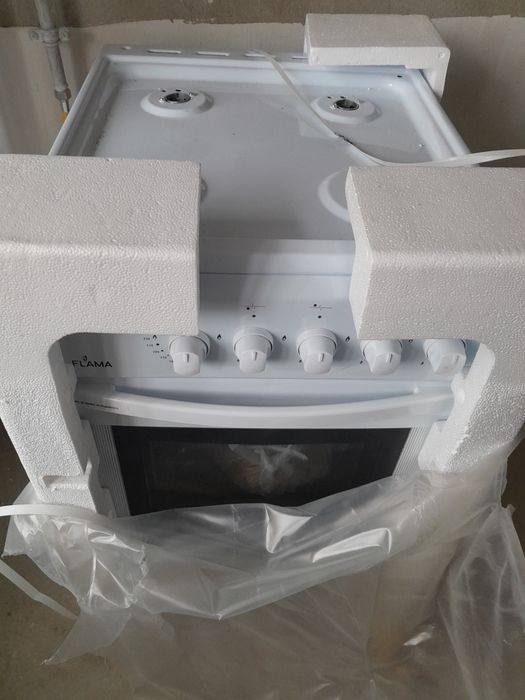 Плита газовая новаяя