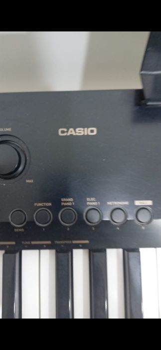 Пианино цифровое как новое почти не пользовались