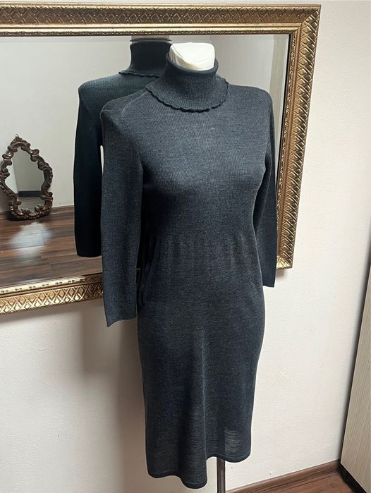 Sandro Paris, 100% lână extrafină, rochie gri cu gât înalt