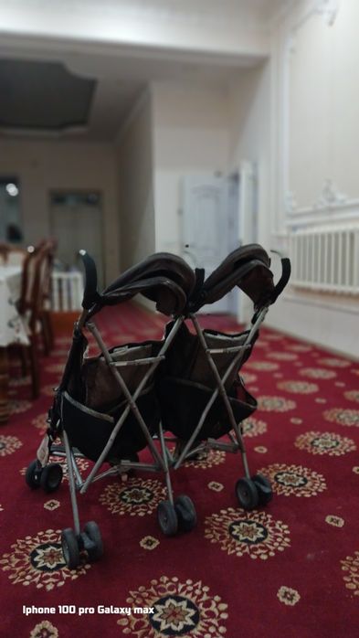 Продаю СРОЧНО коляску для двойняшек