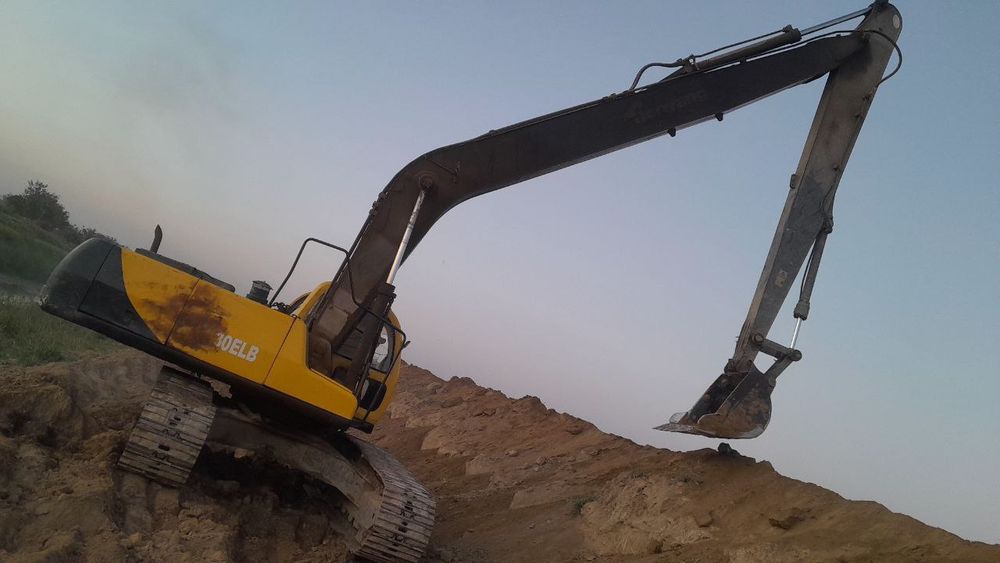 Эксковатор Jonyang 230 ELB