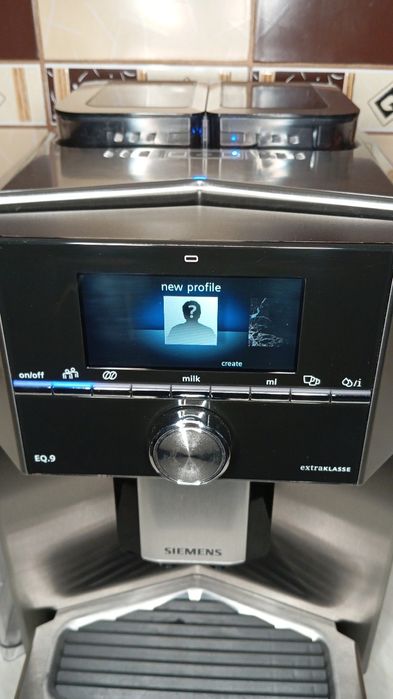 Espressor automat Siemens EQ.9 s50