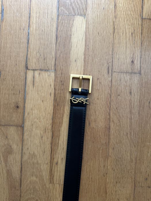 Черен колан ysl
