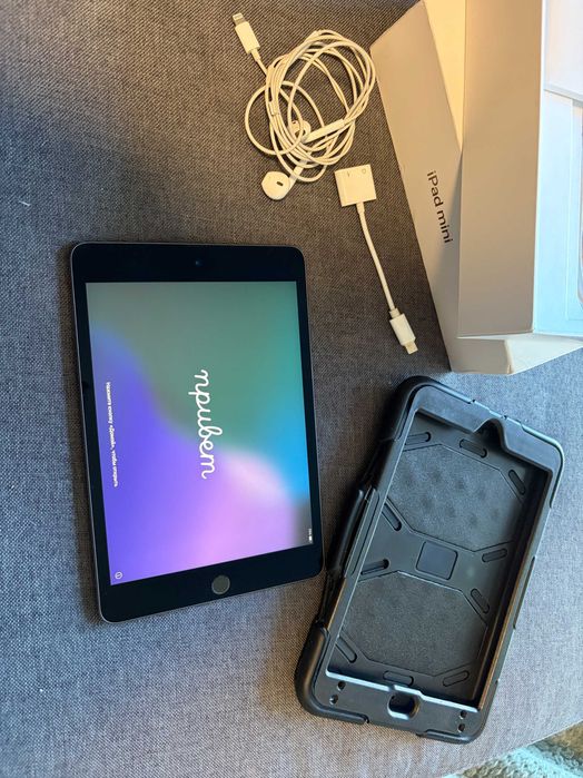Таблет Apple iPad Mini (5-то поколение), 64 GB, в перфектно състояние