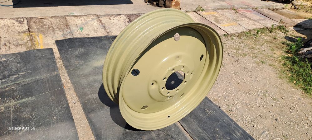 Джанта за трактор Болгар/Юмз