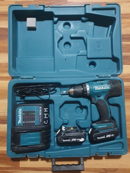 Шуруповёрт Макита 18в оригинал.