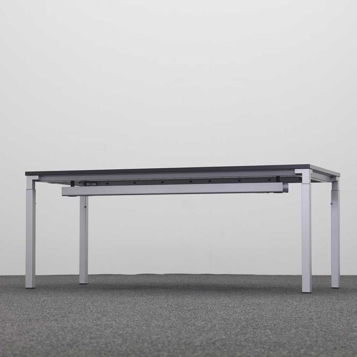 Birou Steelcase Kalidro 180