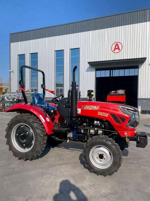 Tractoare  Agricole 4x4 - ideale pentru gospodărie si ferme private