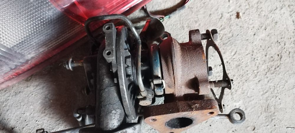 Baterie triple oglinzi  turbina electromotor nissan xtrail 2002 2.2diesel