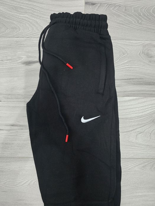 Pantaloni de trening barbati Grosi/Nike  Noi