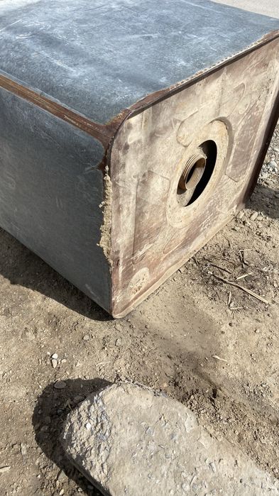 Ёмкость 1000 литр ( Емкость)