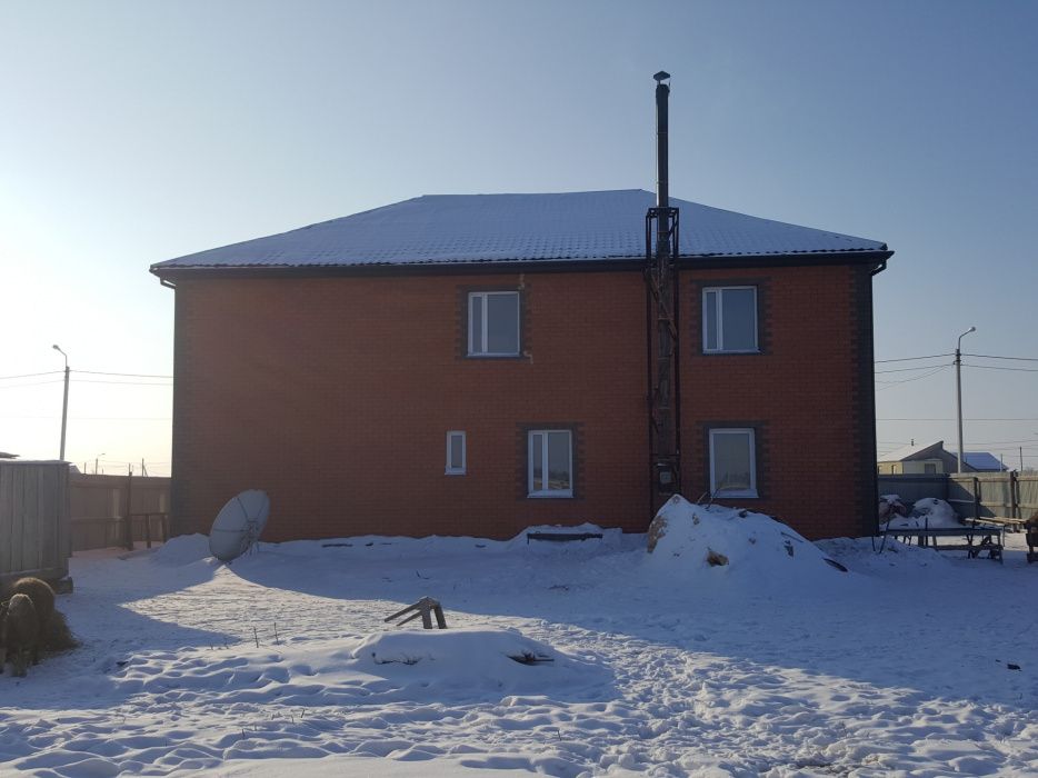 Продам 2-х этажный коттетдж