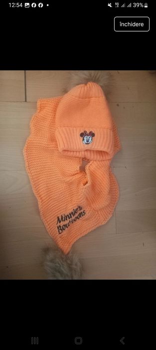 Set fular cu fes nou