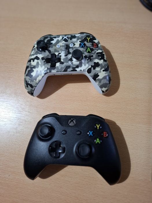 Xbox One S, 1tb, 2 joystick-uri , cablu hdmi
